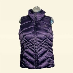 The North Face Women’s XS 550 Down Puffer Vest Dark Purple